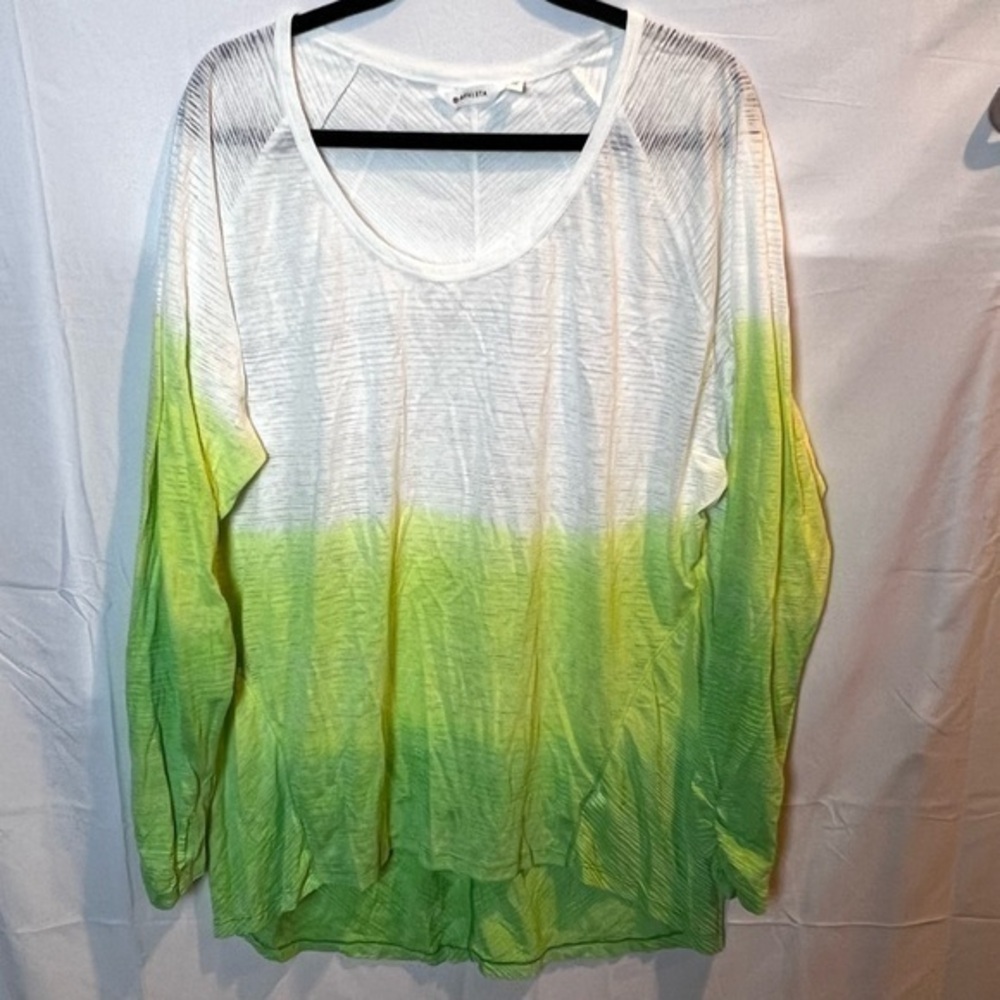 Athleta Plus Size Woman’s Green Ombré Yoga Relax Long Sleeve Tee 2X